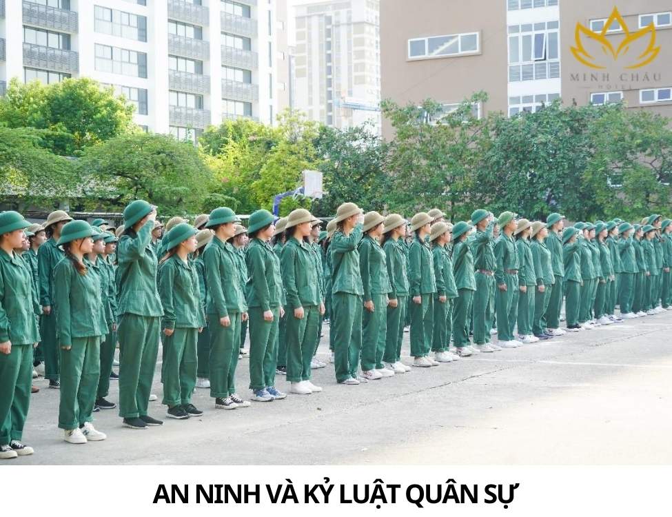 ​​​​​​​Sinh Viên Đi Học Quân Sự Có Được Dùng Điện Thoại Không?